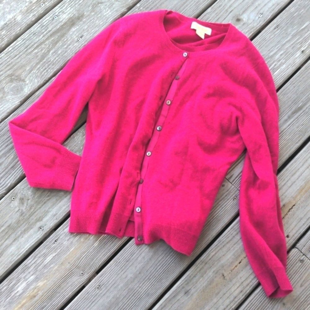 Peck and Peck pink cashmere shirt sweater set vintage